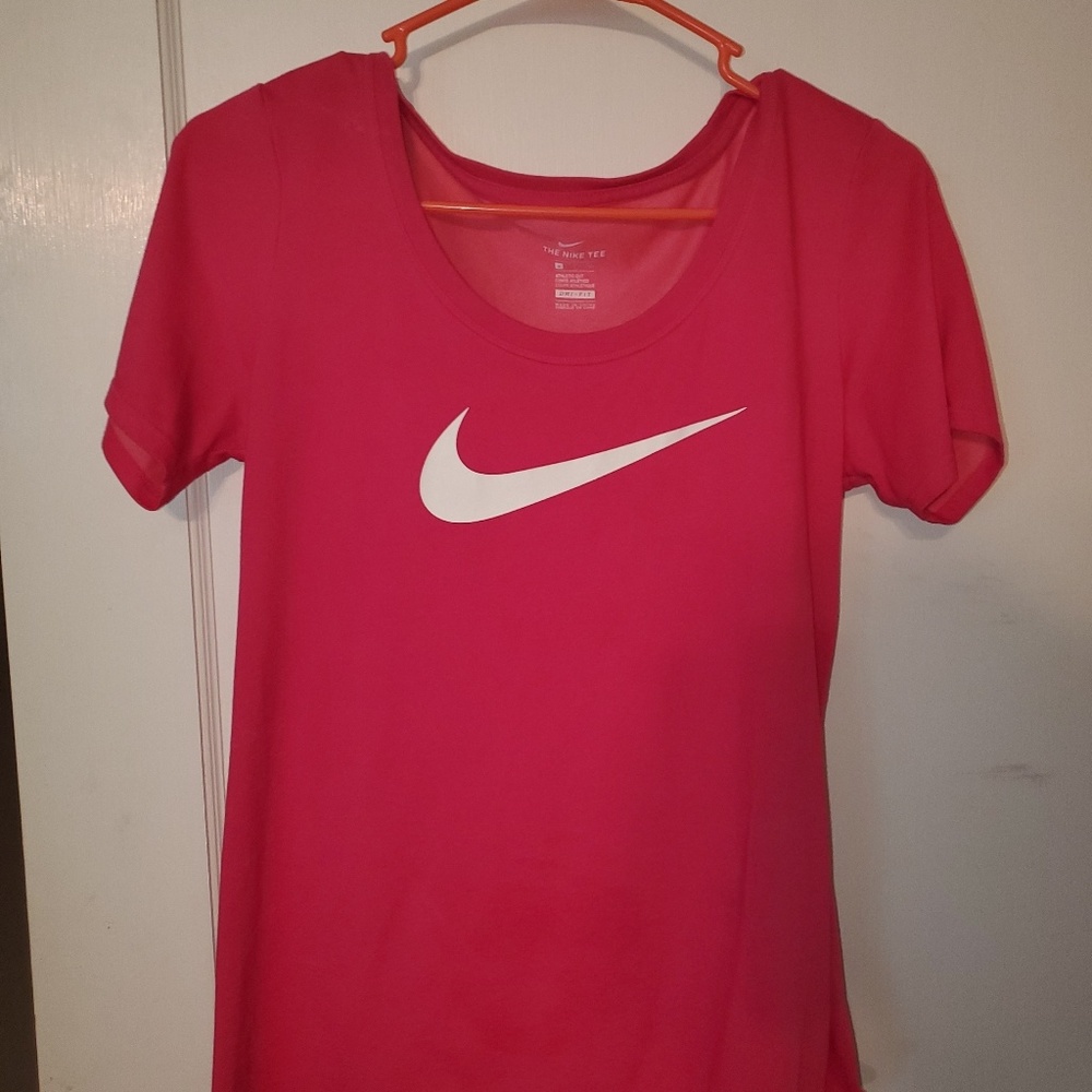 Nike shirt